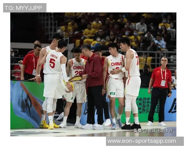中国男篮外线表现不佳依赖内线进攻未能有效限制李贤重表现